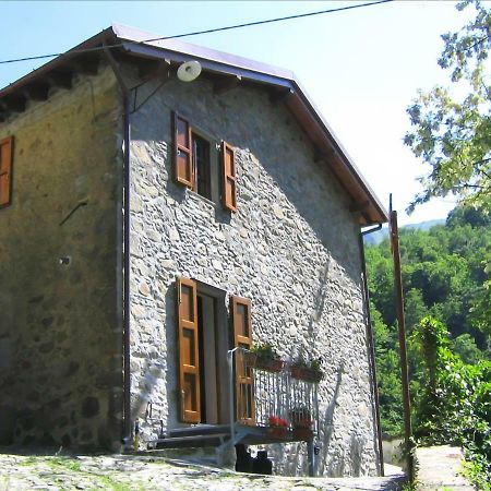 Casa Marta Βίλα Pescaglia Εξωτερικό φωτογραφία