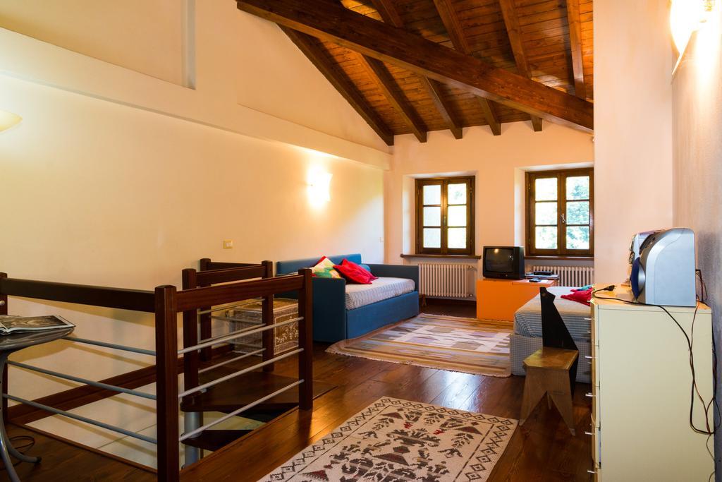 Casa Marta Βίλα Pescaglia Δωμάτιο φωτογραφία